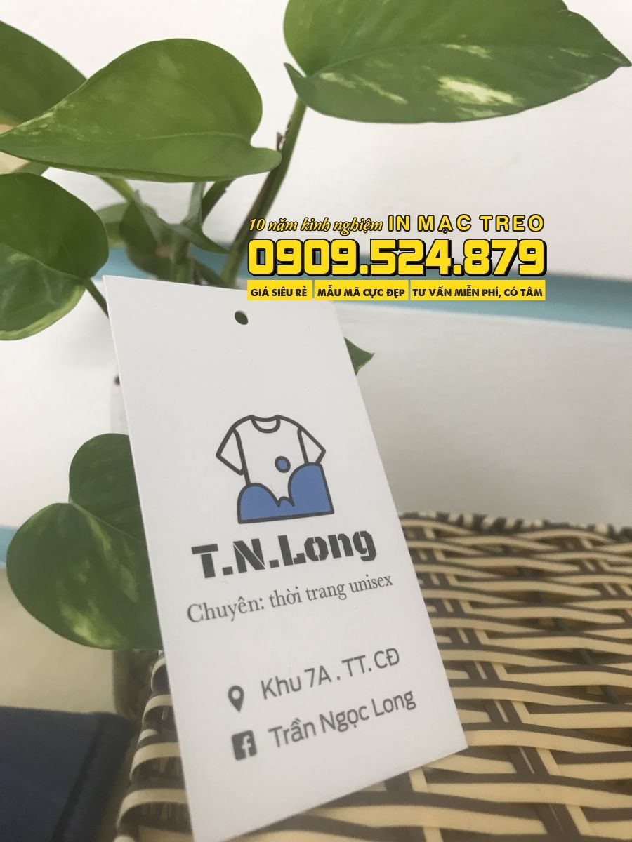 Mẫu Mác Treo Quần Áo shop thời trang unisex Trần Ngọc Long hình chữ nhật màu