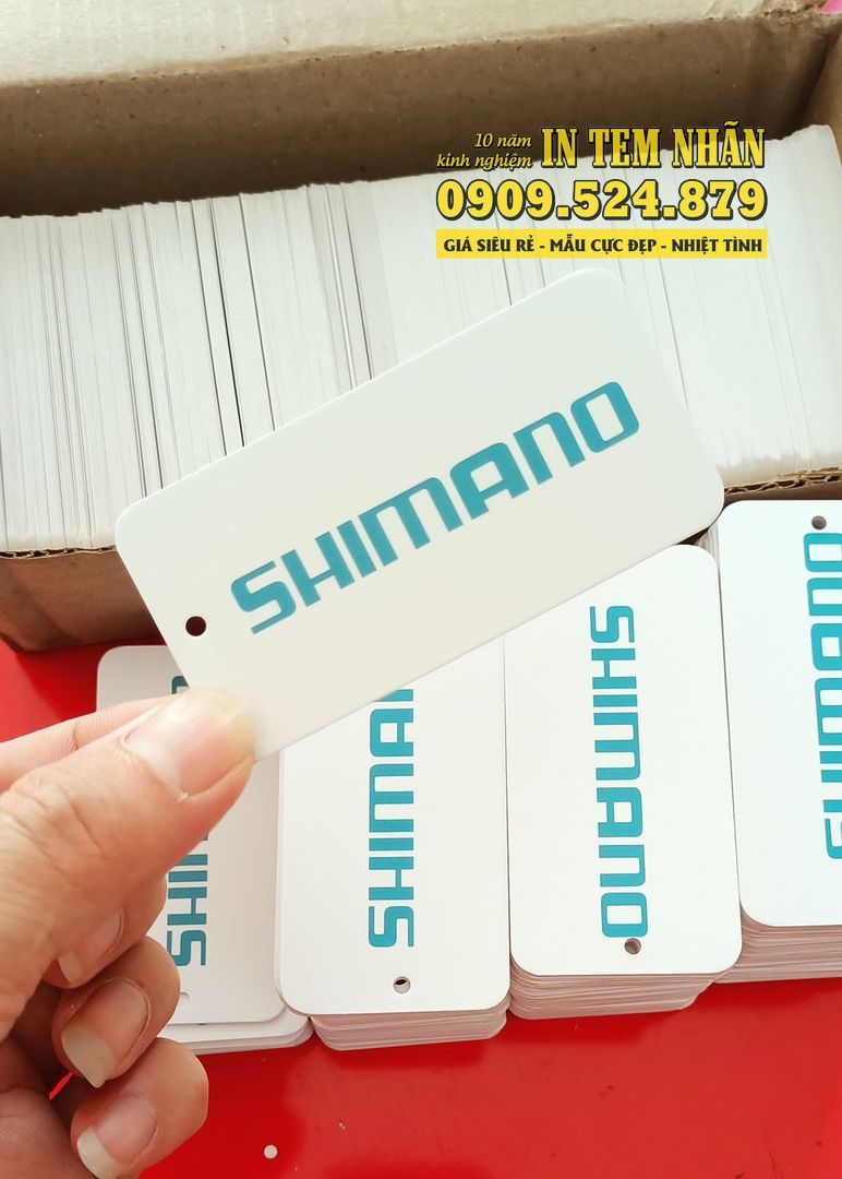 Mau Tag Treo Quan Ao hinh chu nhat mau trang bo goc shop thoi trang Shimano.jpg6692898ad00dd